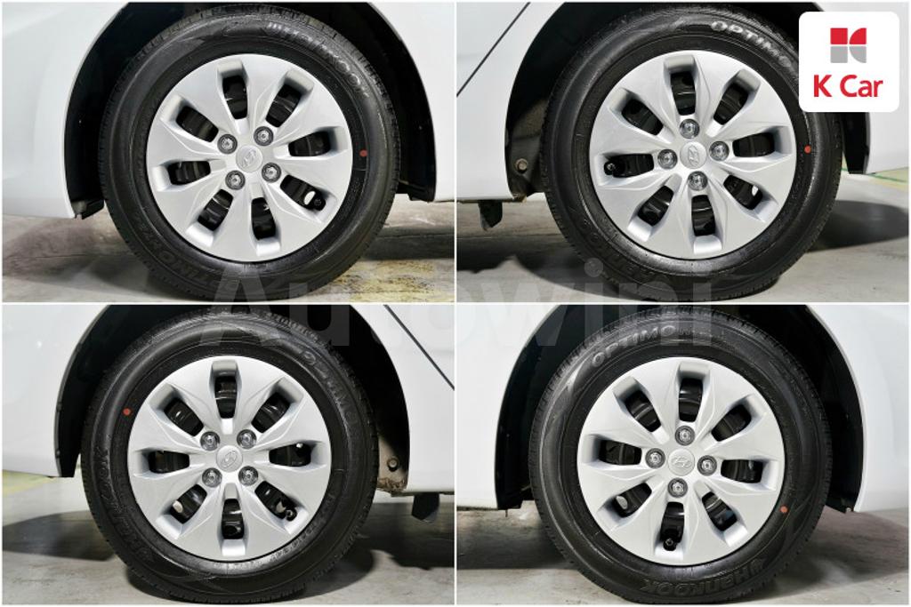 KMHCS41BEKU441336 2019 HYUNDAI ACCENT  1.4 VVT STYLE-5