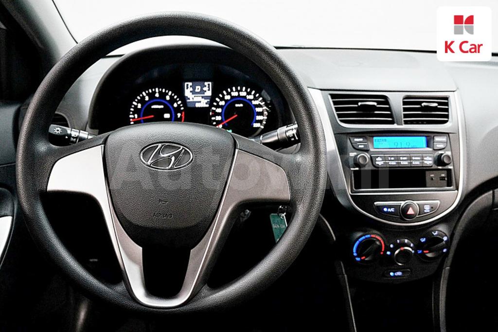 2019 HYUNDAI ACCENT  1.4 VVT STYLE - 9