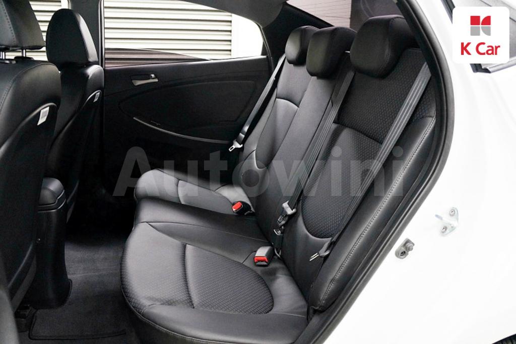 2019 HYUNDAI ACCENT  1.4 VVT STYLE - 17