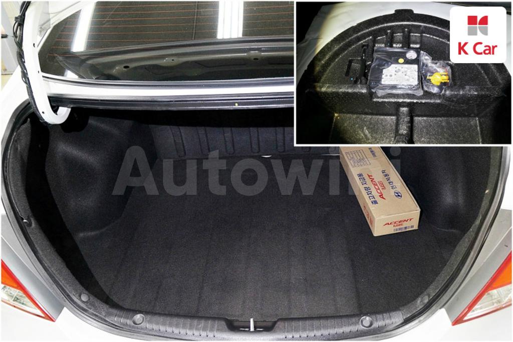 2019 HYUNDAI ACCENT  1.4 VVT STYLE - 18