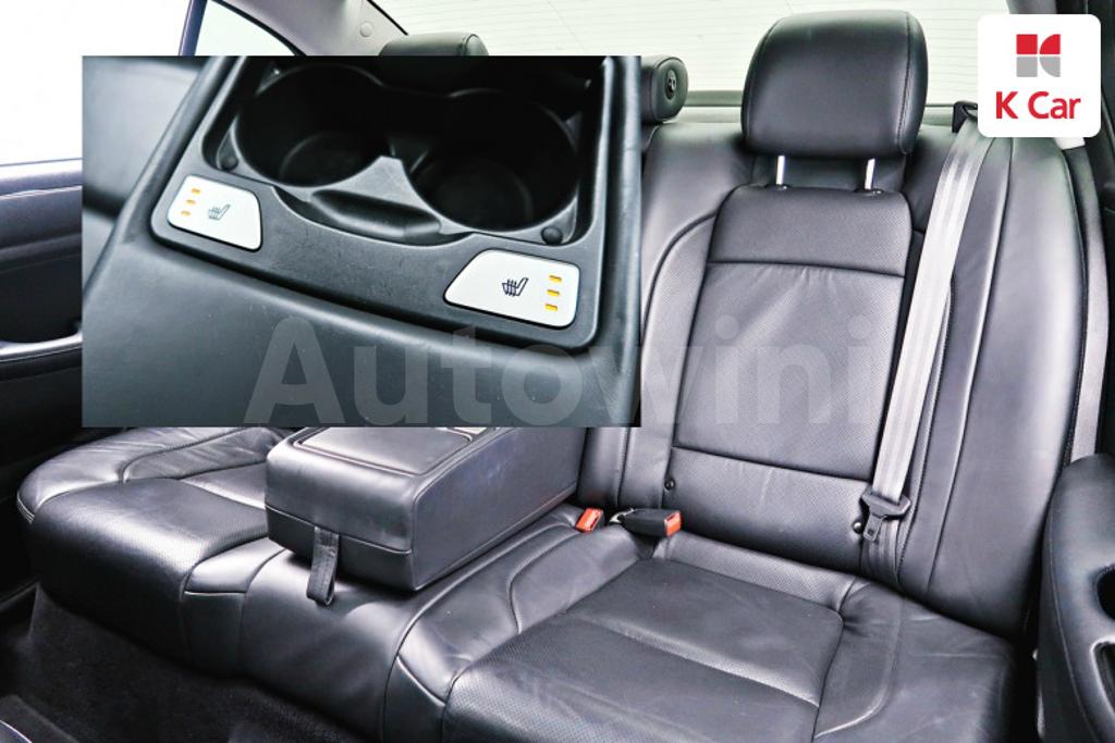 2012 HYUNDAI GENESIS - 11