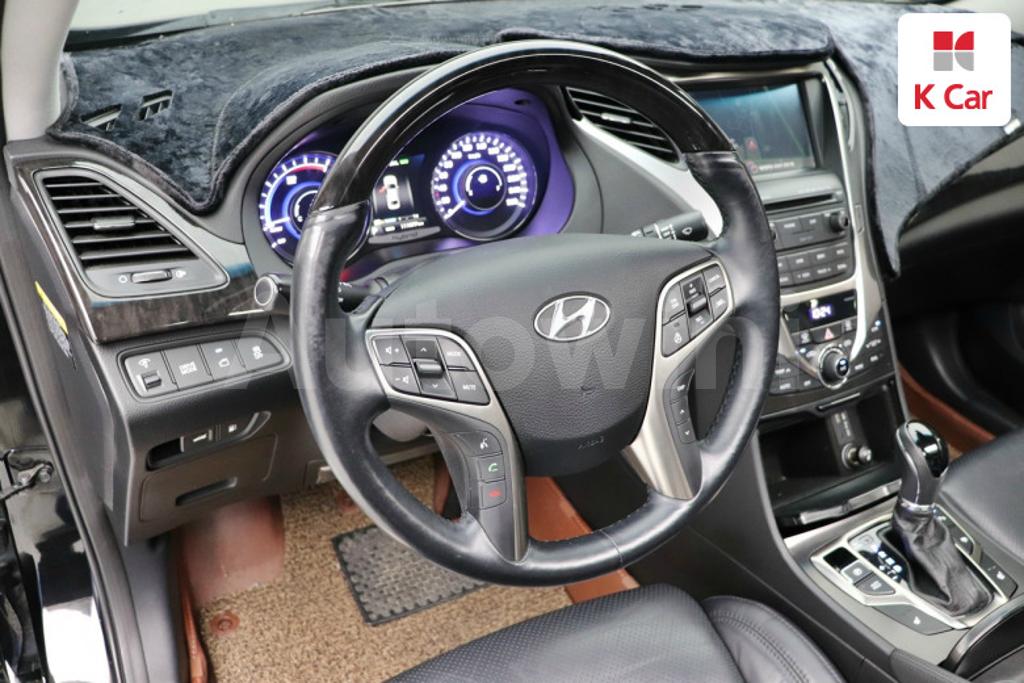2015 HYUNDAI GRANDEUR HG AZERA PREMIUM - 7