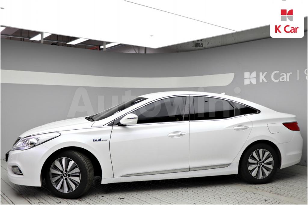 KMHFG413BFA008874 2015 HYUNDAI GRANDEUR HG AZERA PREMIUM-2