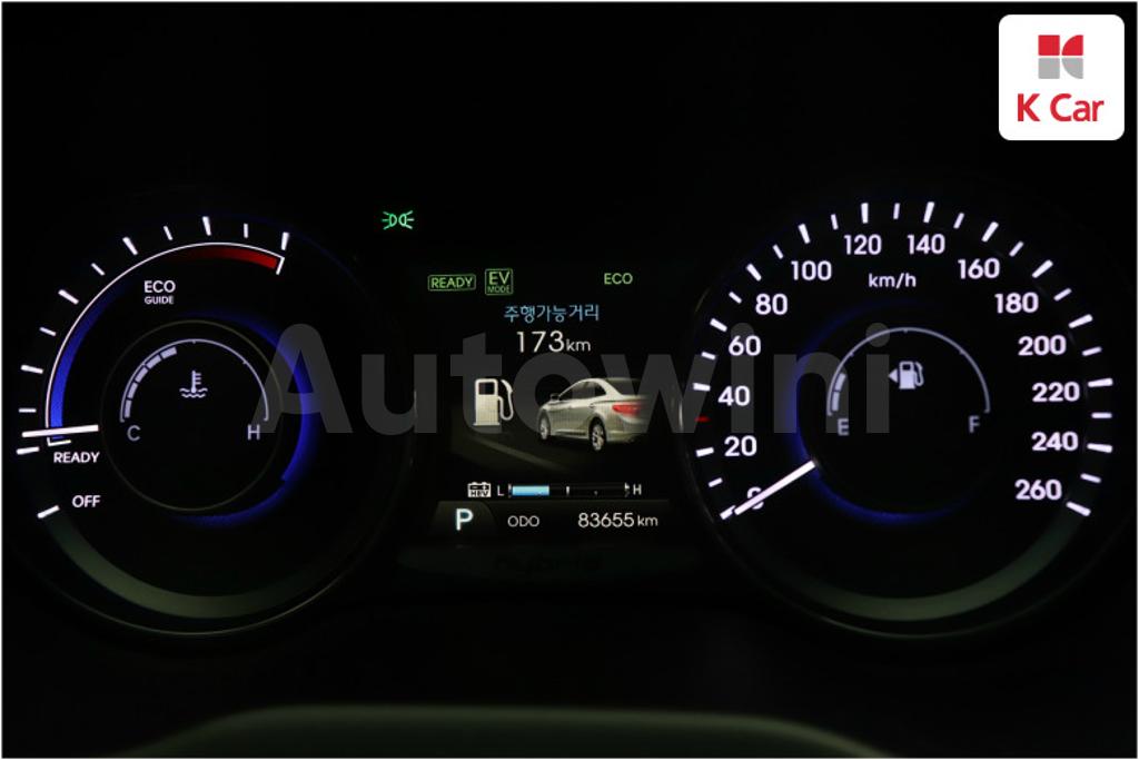 2015 HYUNDAI GRANDEUR HG AZERA PREMIUM - 7