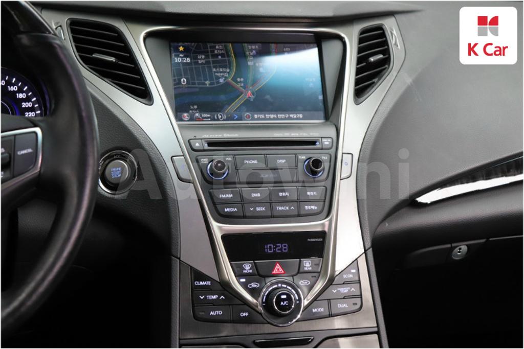 2015 HYUNDAI GRANDEUR HG AZERA PREMIUM - 9