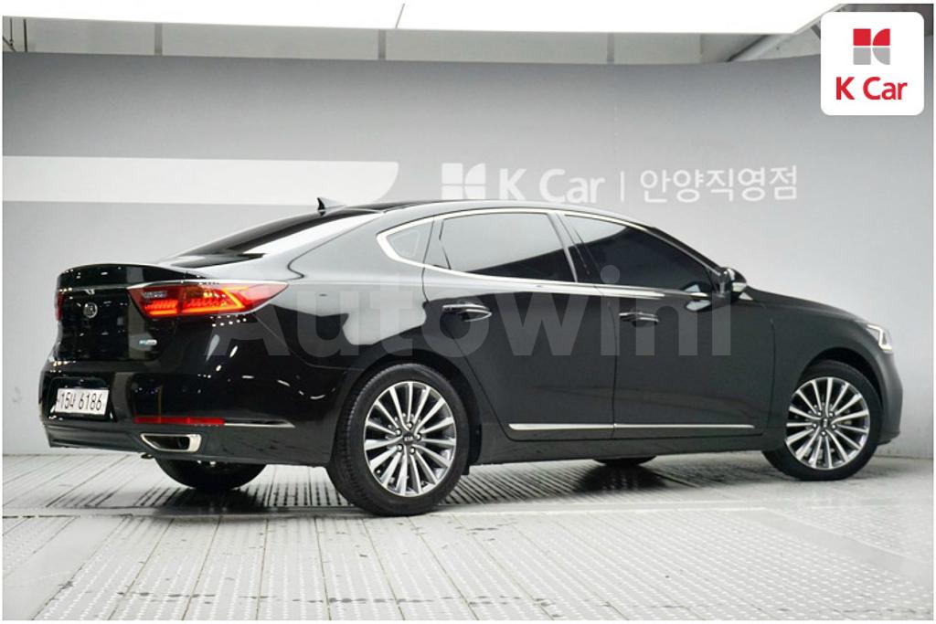 KNALB41GBHA006615 2017 KIA  K7 HYBRID CADENZA NOBLESSE-1