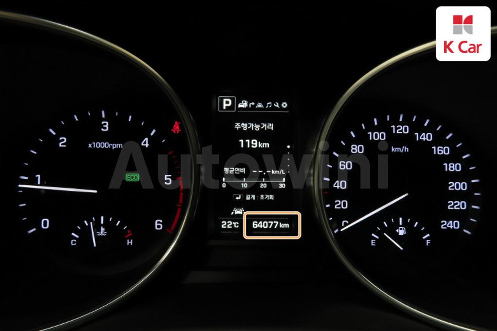 KMHSR81XBJU269195 2018 HYUNDAI  MAXCRUZ DIESEL 2.2 2WD-4