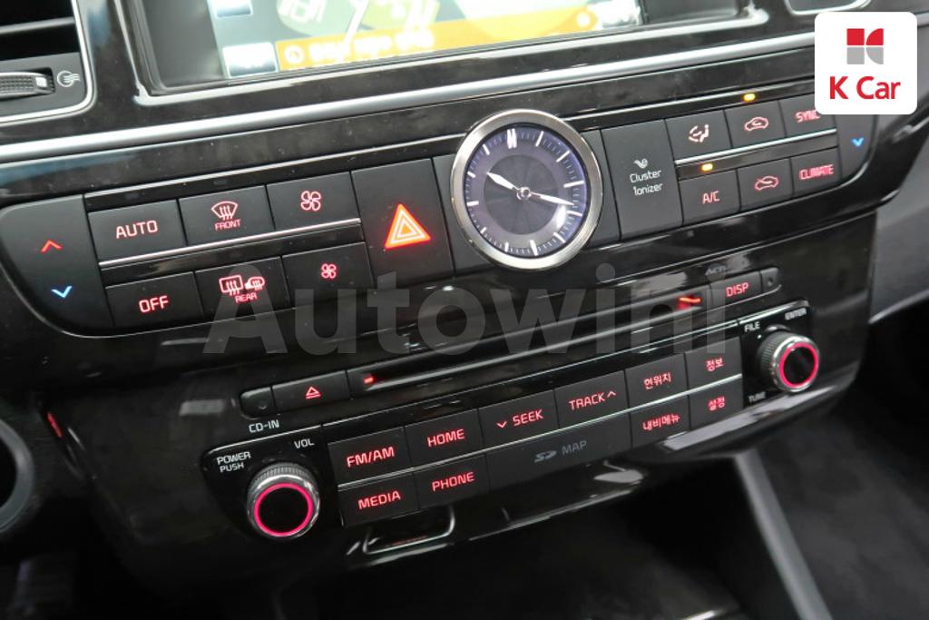 2018 KIA  K9 QUORIS 3.3 GDI EXECUTIVE - 12