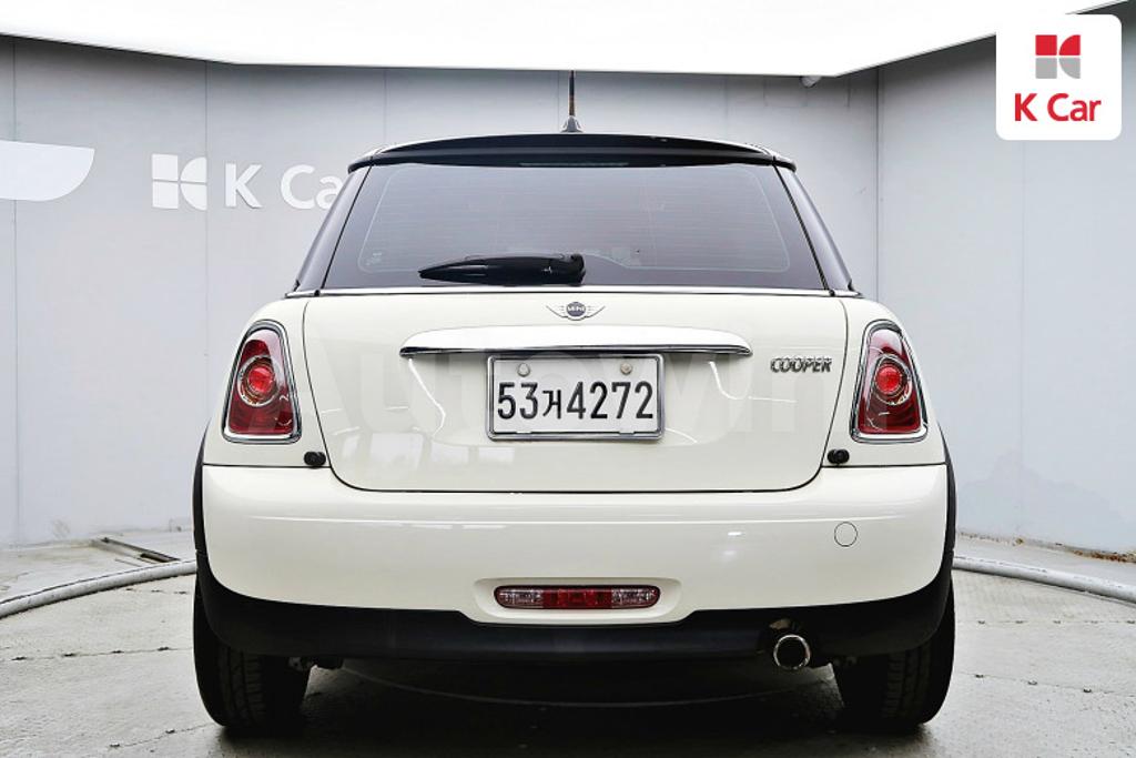 WMWSU3C58BT091443 2011 MINI COOPER BASIC-3