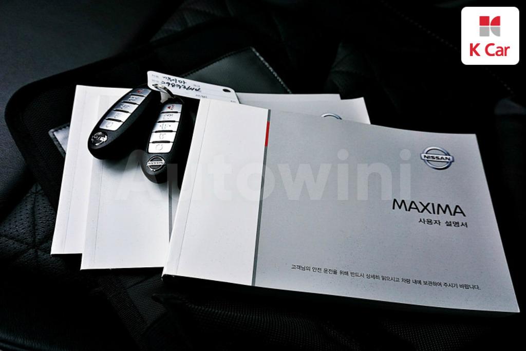 2017 NISSAN MAXIMA A36  3.5 PLATINUM - 18