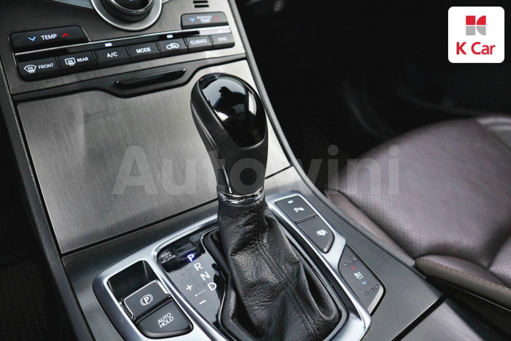 2015 HYUNDAI GRANDEUR HG AZERA PREMIUM - 16