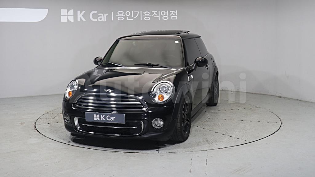 2012 MINI COOPER D - 1