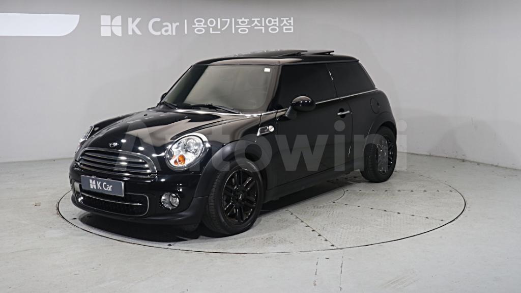 2012 MINI COOPER D - 2