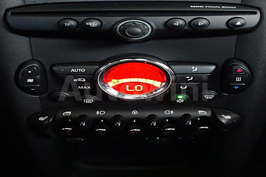 2012 MINI COOPER D - 21