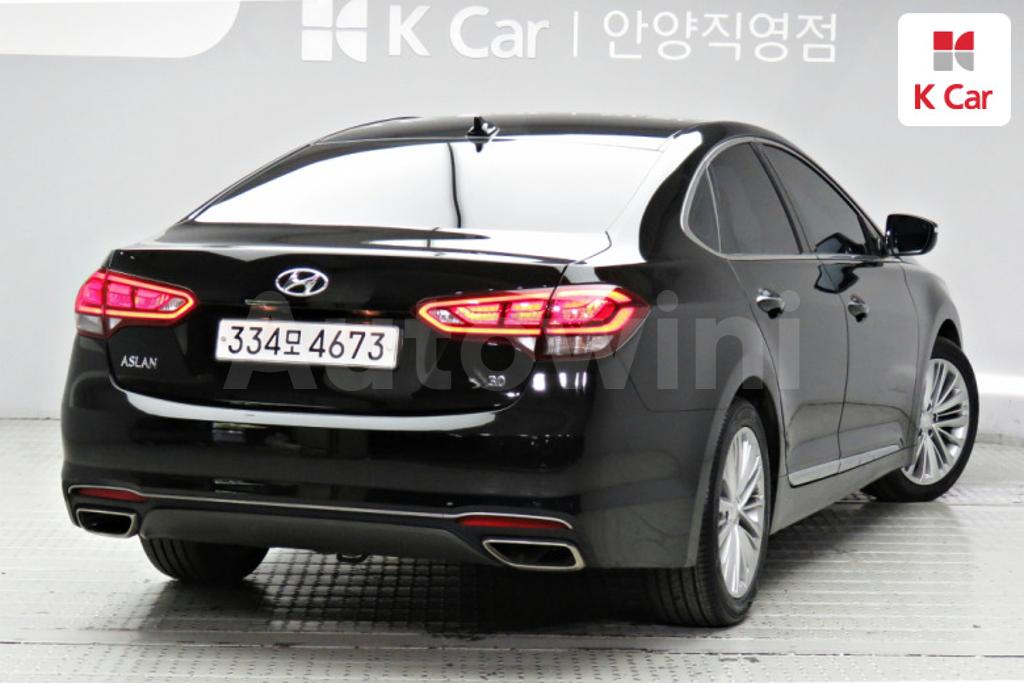 KMHFM411BHA013991 2017 HYUNDAI ASLAN G300 EXCLUSIVE-2