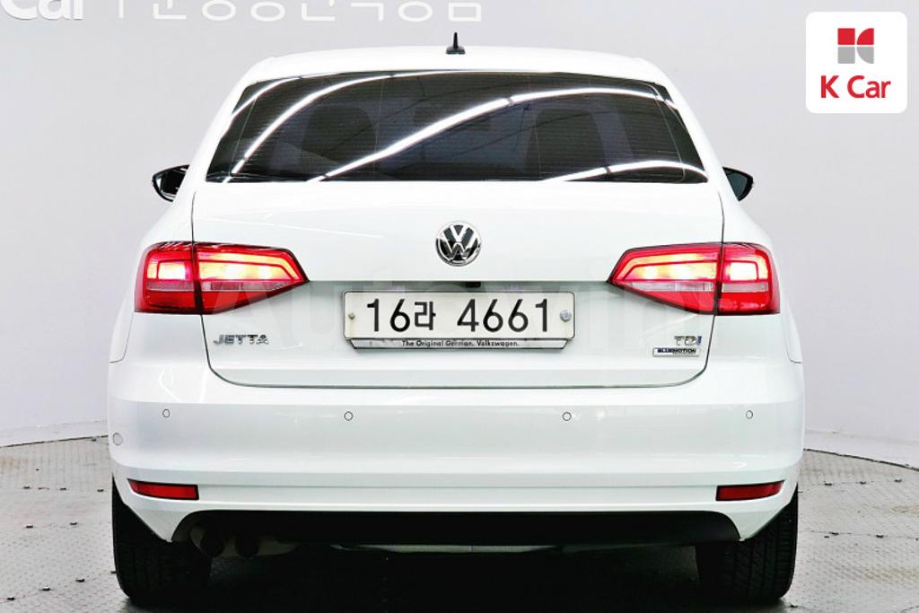WVWZZZ16ZFM025499 2015 VOLKSWAGEN  JETTA 2.0 TDI BLUE-MOTION-1