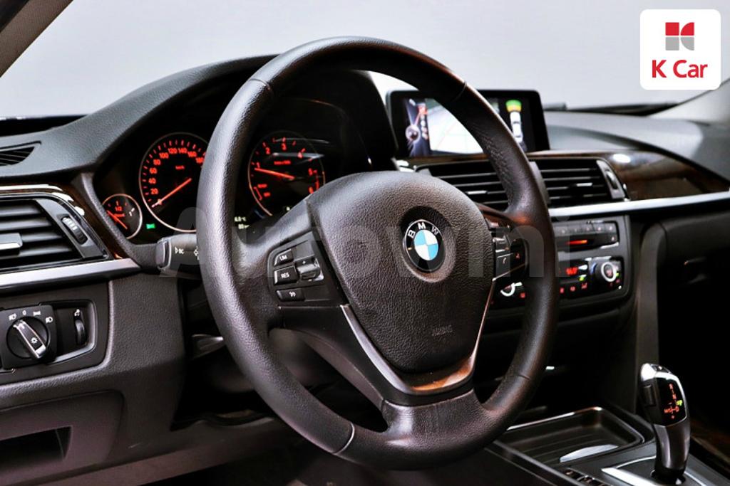 2015 BMW 3 SERIES F30  320D - 15