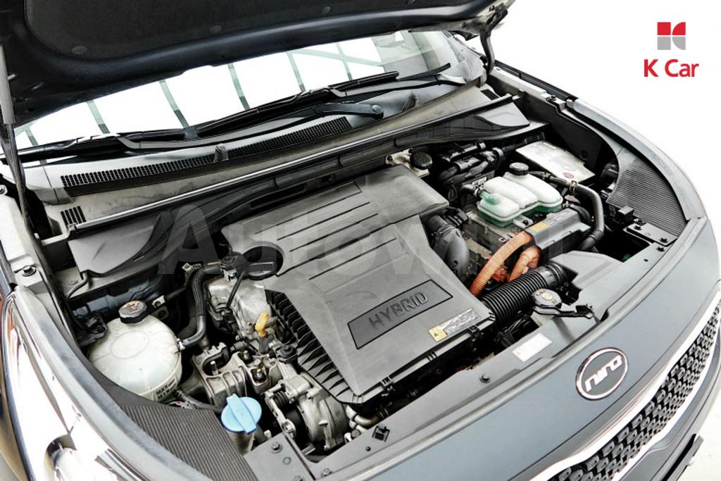 KNACC81CGHA052097 2017 KIA NIRO NOBLESSE-5