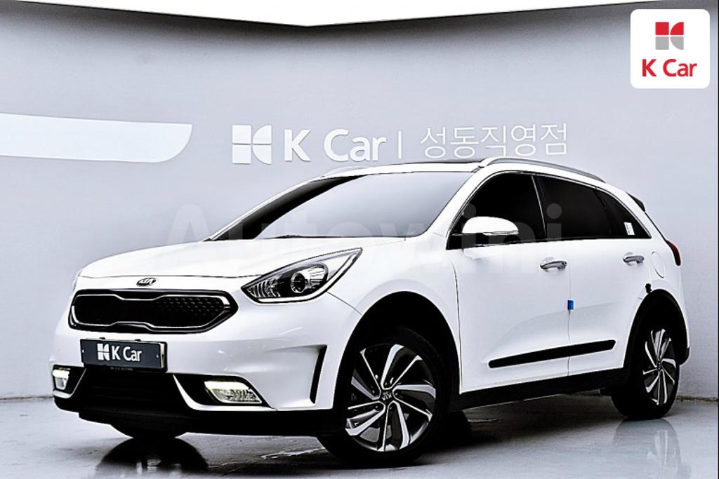 KNACB81CGHA002667 2017 KIA NIRO PRESTIGE-0