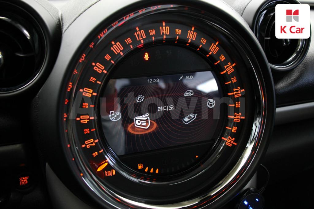 2015 MINI COOPER COUNTRYMAN D ALL4 - 7