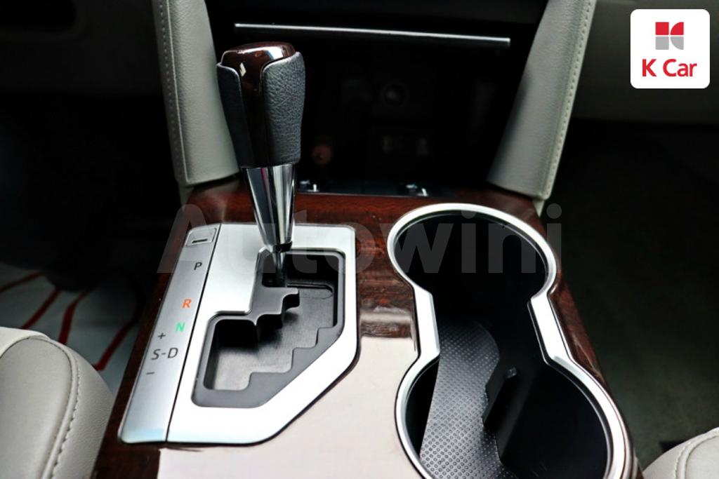 2013 TOYOTA  CAMRY 2.5 XLE - 11