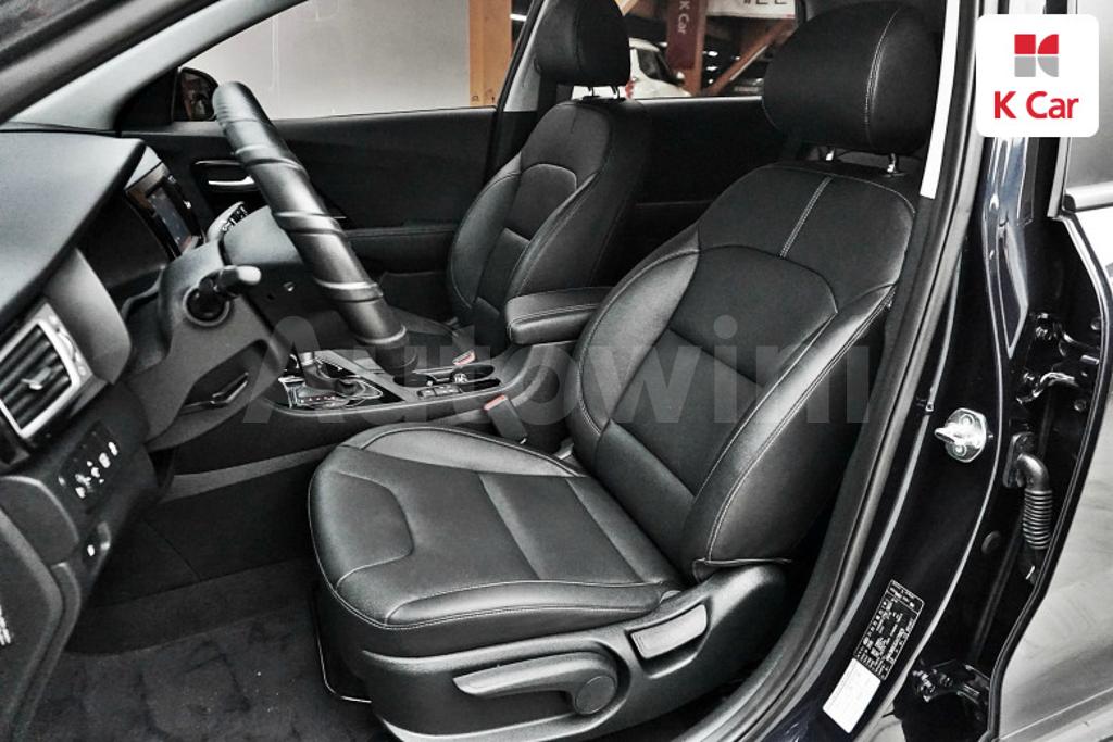 2018 KIA NIRO PRESTIGE - 15
