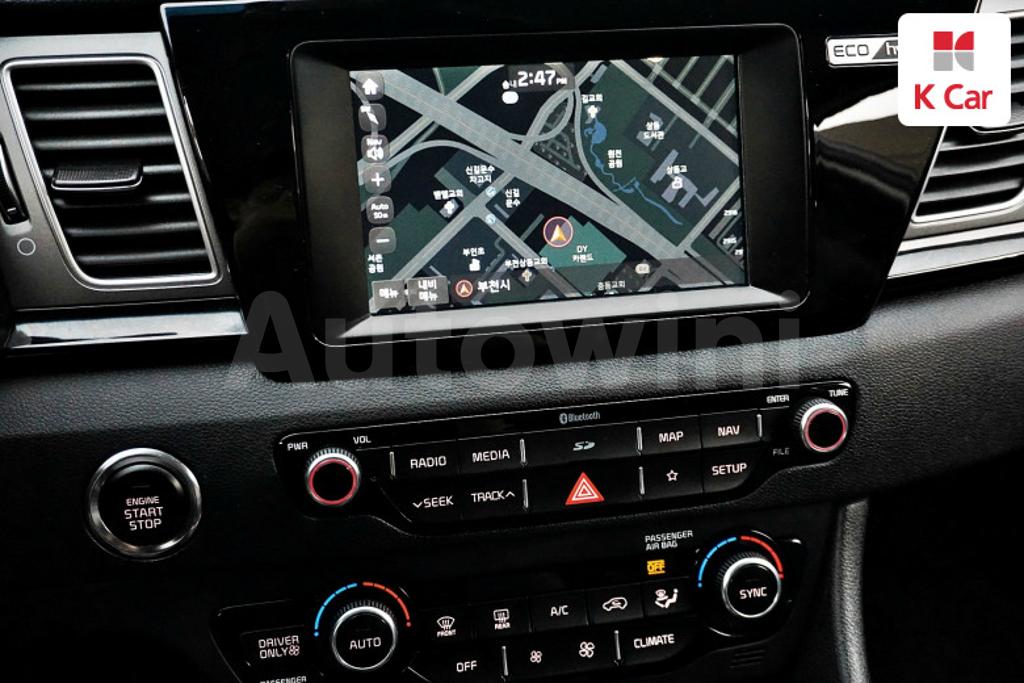 2018 KIA NIRO PRESTIGE - 18