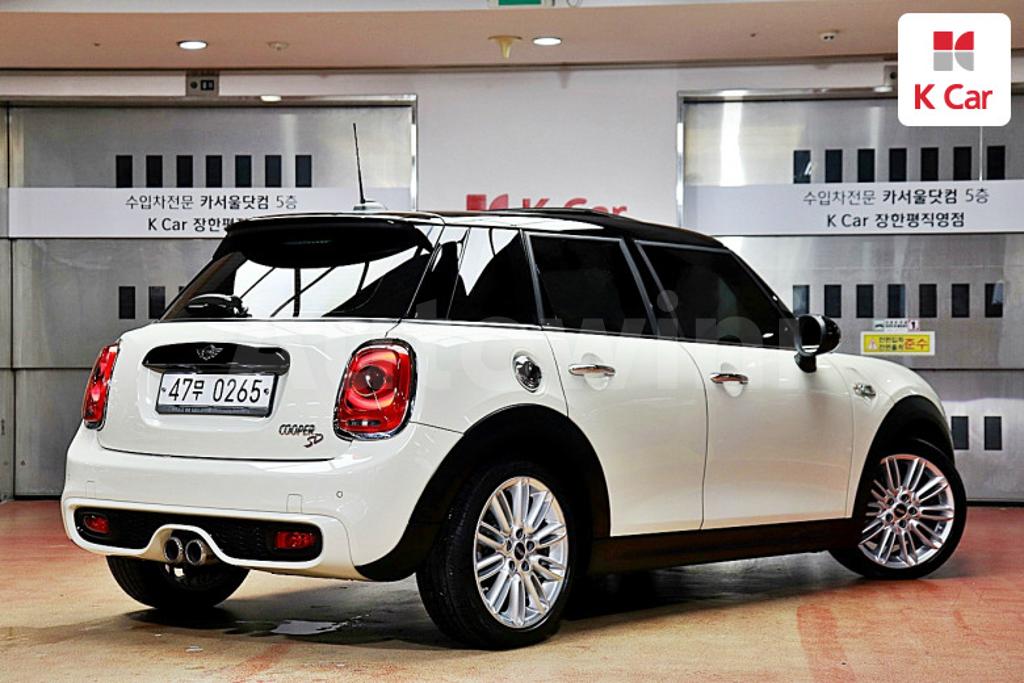 2016 MINI COOPER SD BASIC - 2