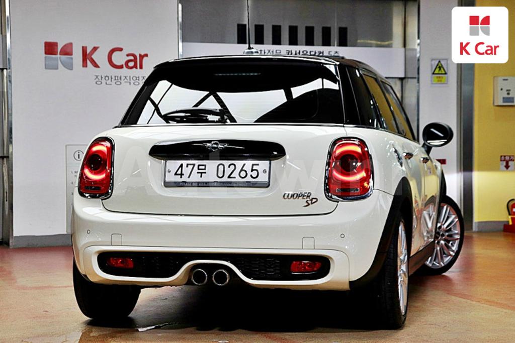 2016 MINI COOPER SD BASIC - 4