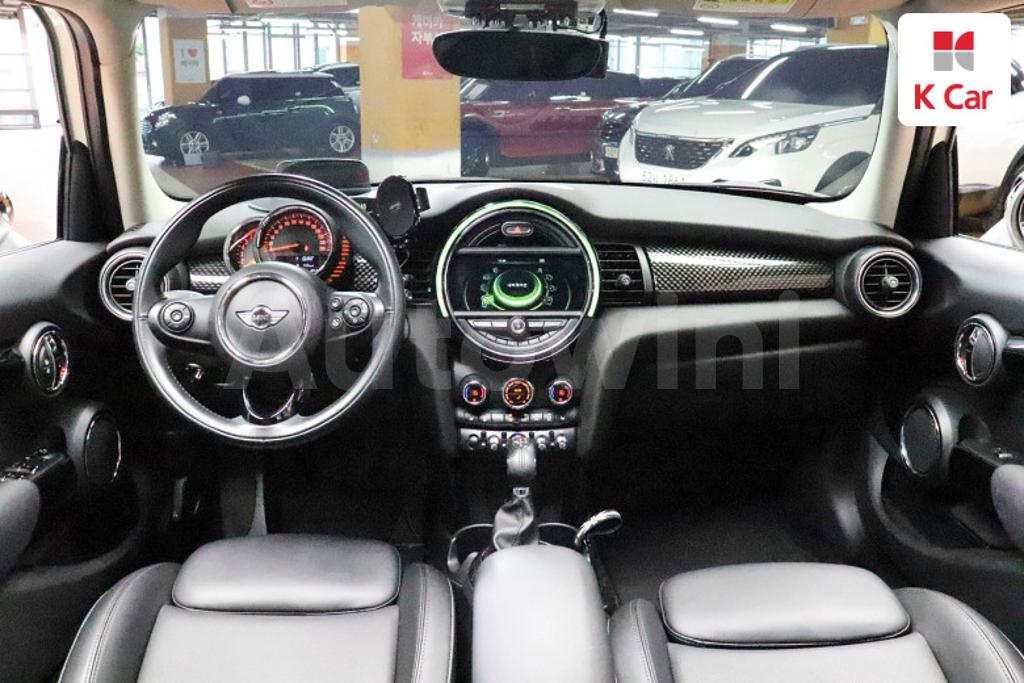 2016 MINI COOPER SD BASIC - 5