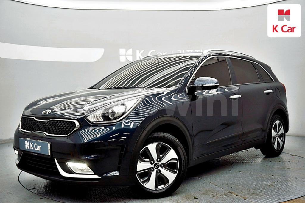 KNACB81CGHA014409 2017 KIA NIRO PRESTIGE-2