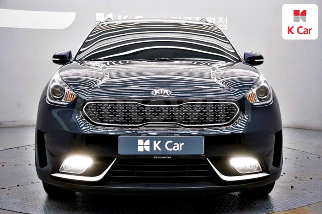 KNACB81CGHA014409 2017 KIA NIRO PRESTIGE-4