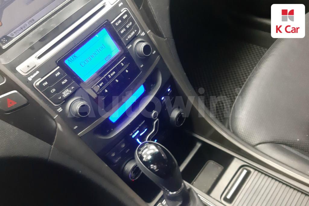 KMHEB415BCA042973 2012 HYUNDAI SONATA HYBRID 2.0-5