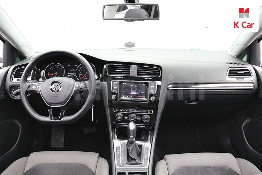 2015 VOLKSWAGEN GOLF 7GEN 2.0 TDI - 7
