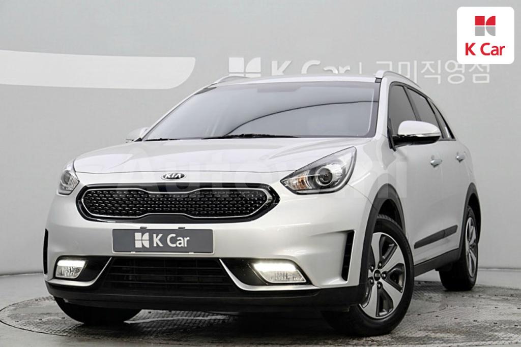 KNACB81CGJA212202 2018 KIA NIRO PRESTIGE-2