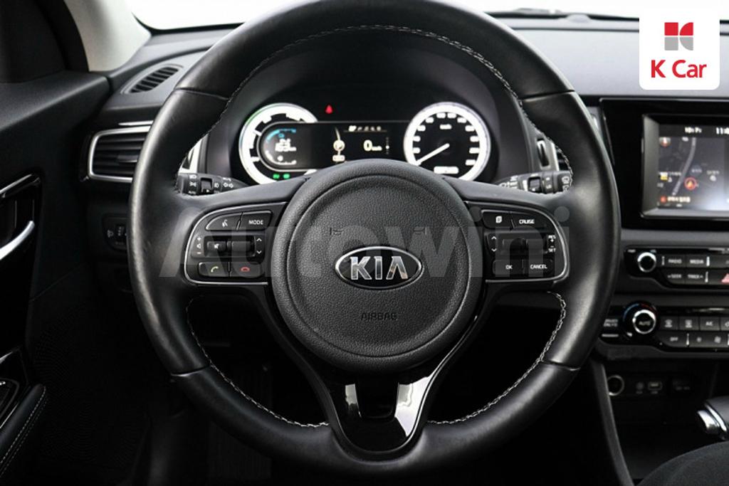 2018 KIA NIRO PRESTIGE - 18