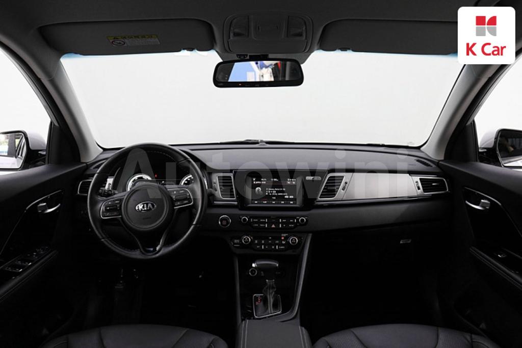 2018 KIA NIRO PRESTIGE - 20