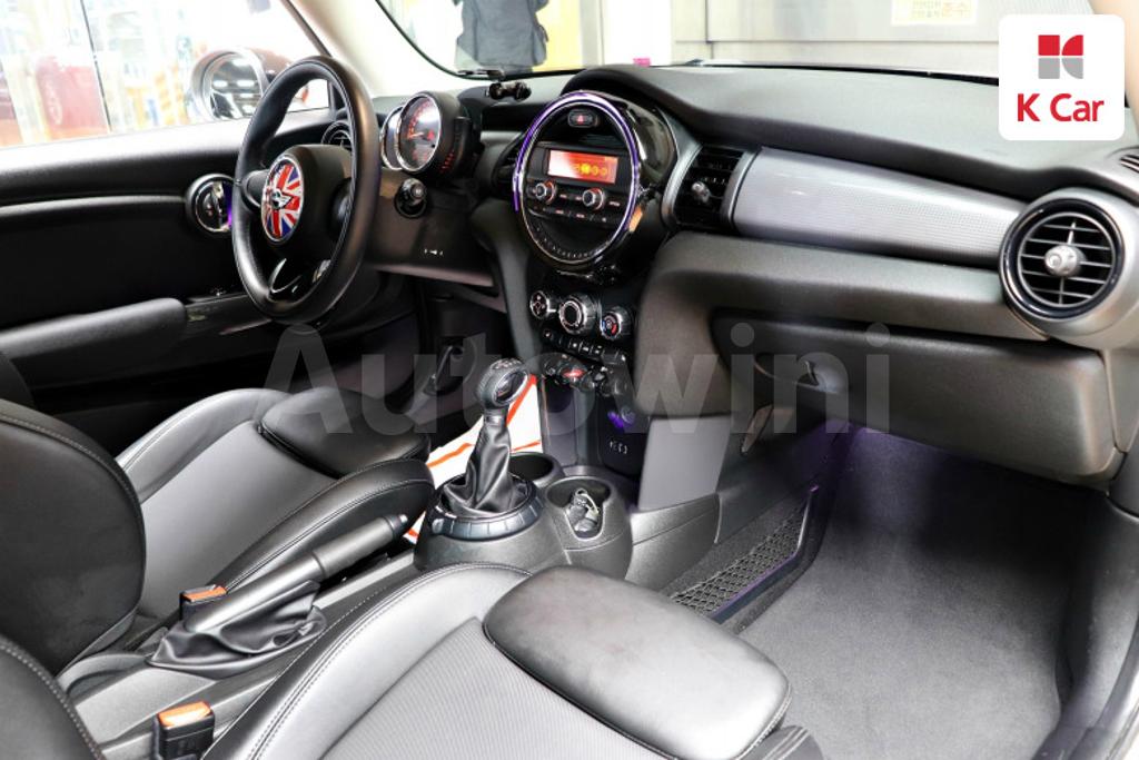 2017 MINI COOPER BASIC - 8