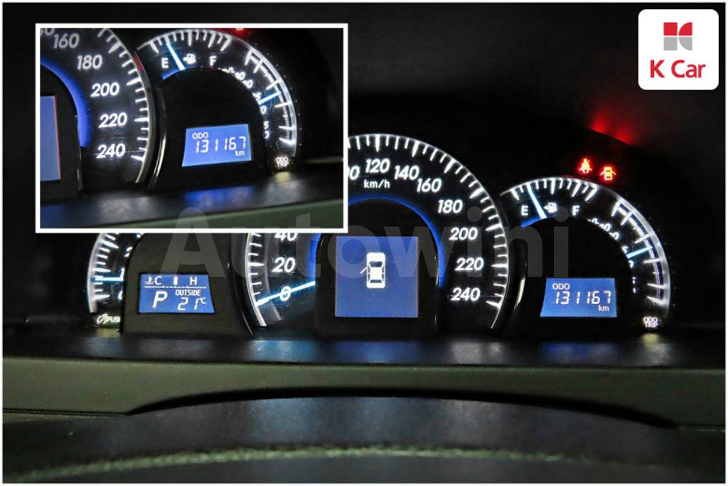 2012 TOYOTA  CAMRY 2.5 XLE - 16