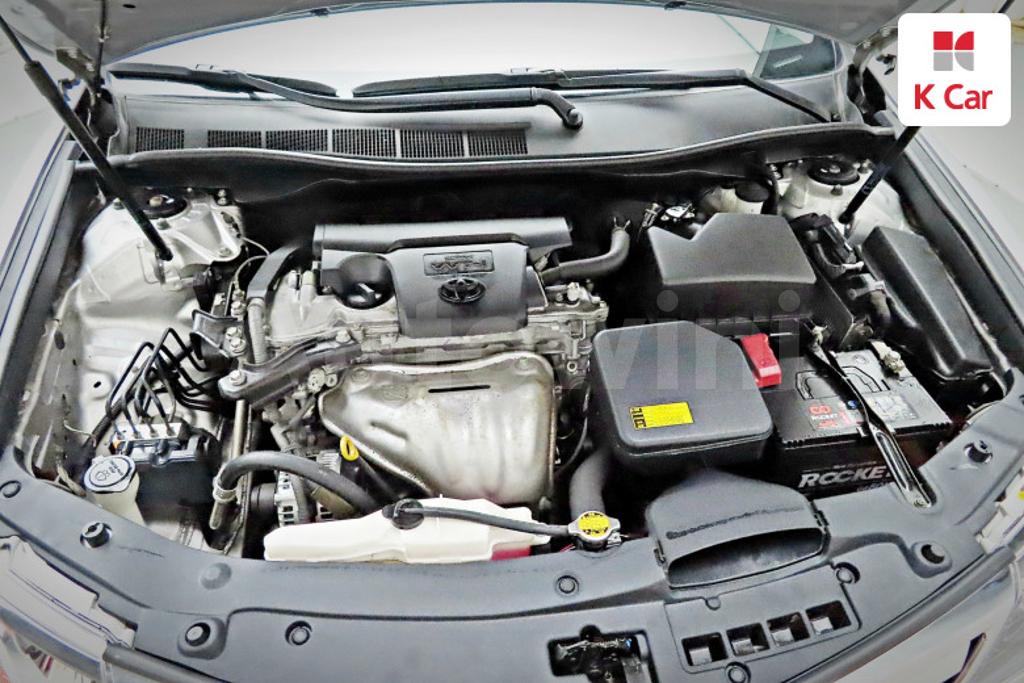 2012 TOYOTA  CAMRY 2.5 XLE - 20