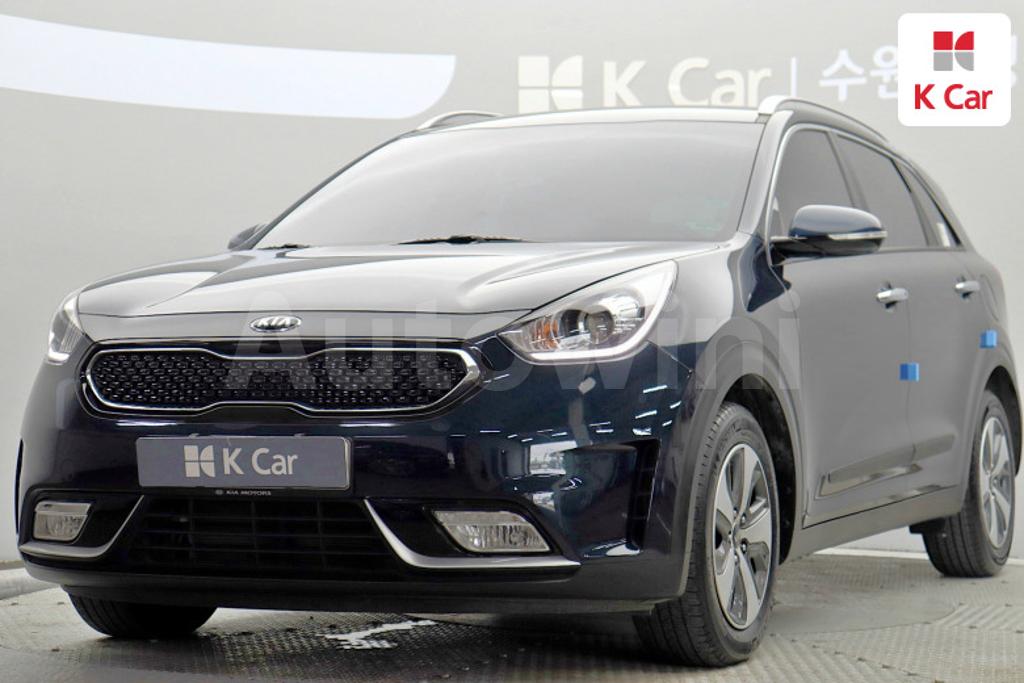 KNACB81CGHA045236 2017 KIA NIRO PRESTIGE-0