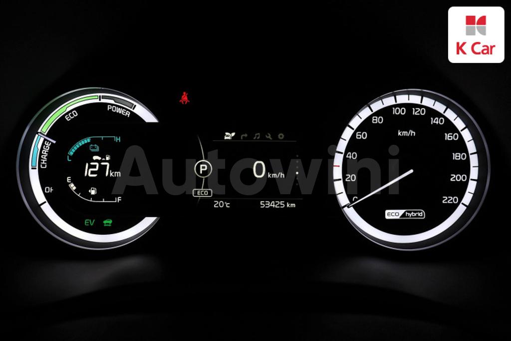 2017 KIA NIRO PRESTIGE - 8