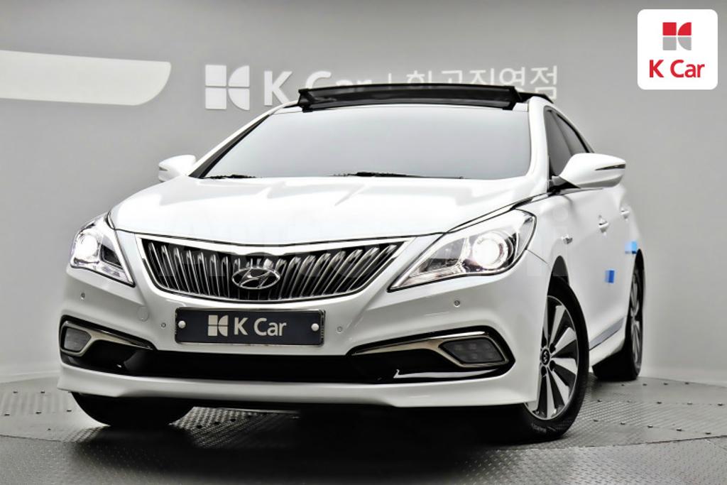 KMHFG413BGA021588 2016 HYUNDAI GRANDEUR HG AZERA PREMIUM-0