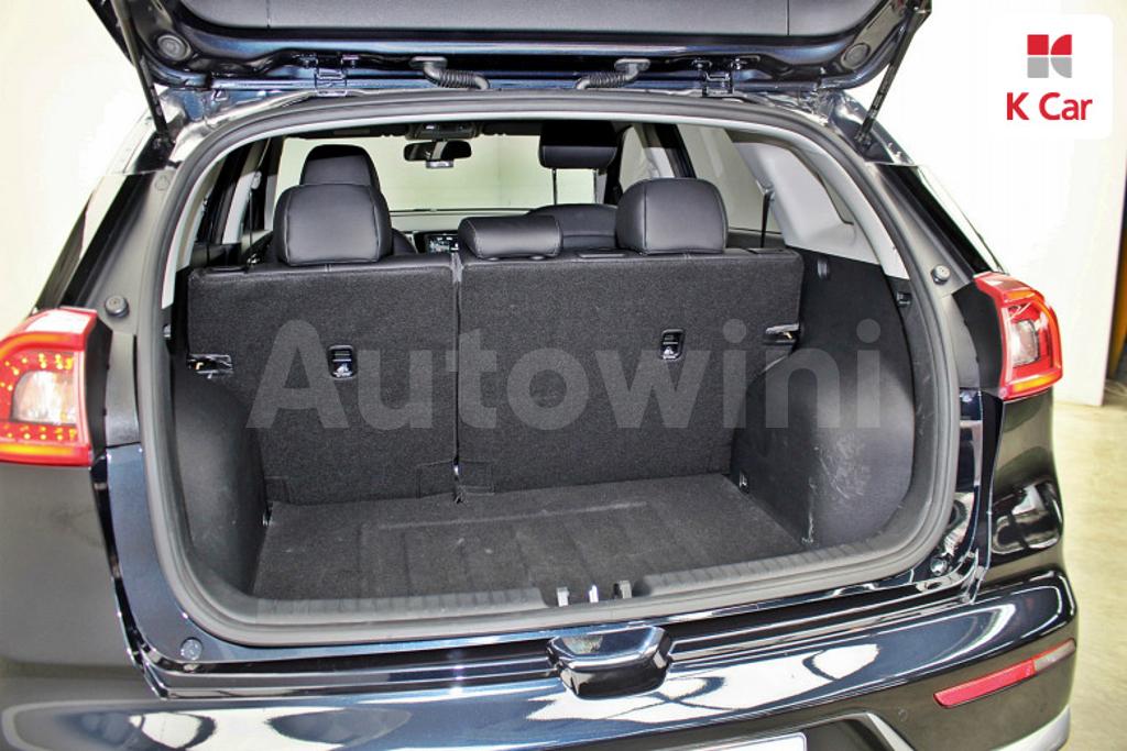 2018 KIA NIRO PRESTIGE - 20