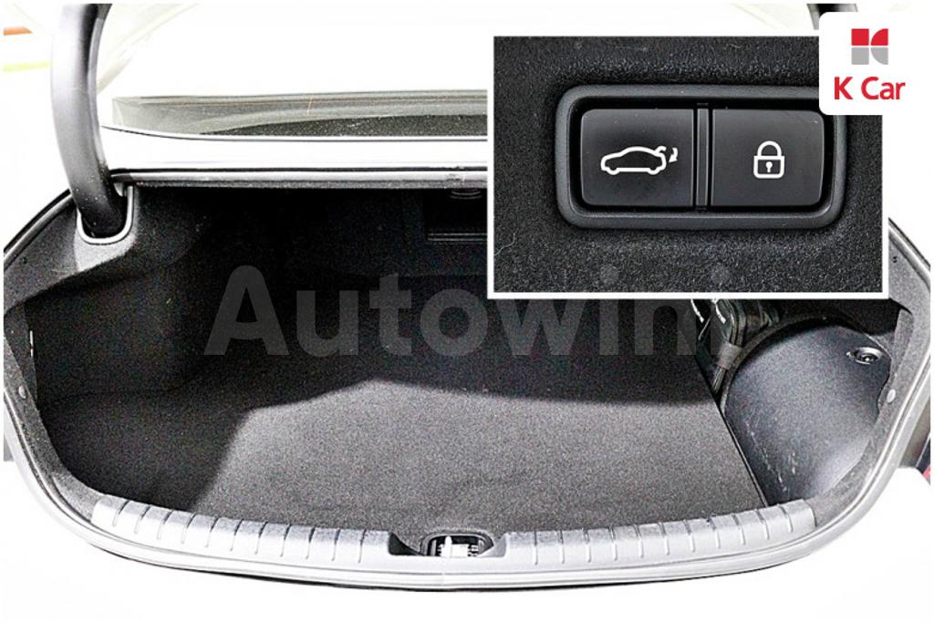 2018 HYUNDAI GRANDEUR IG HYBRID AZERA EXCLUSIVE - 19