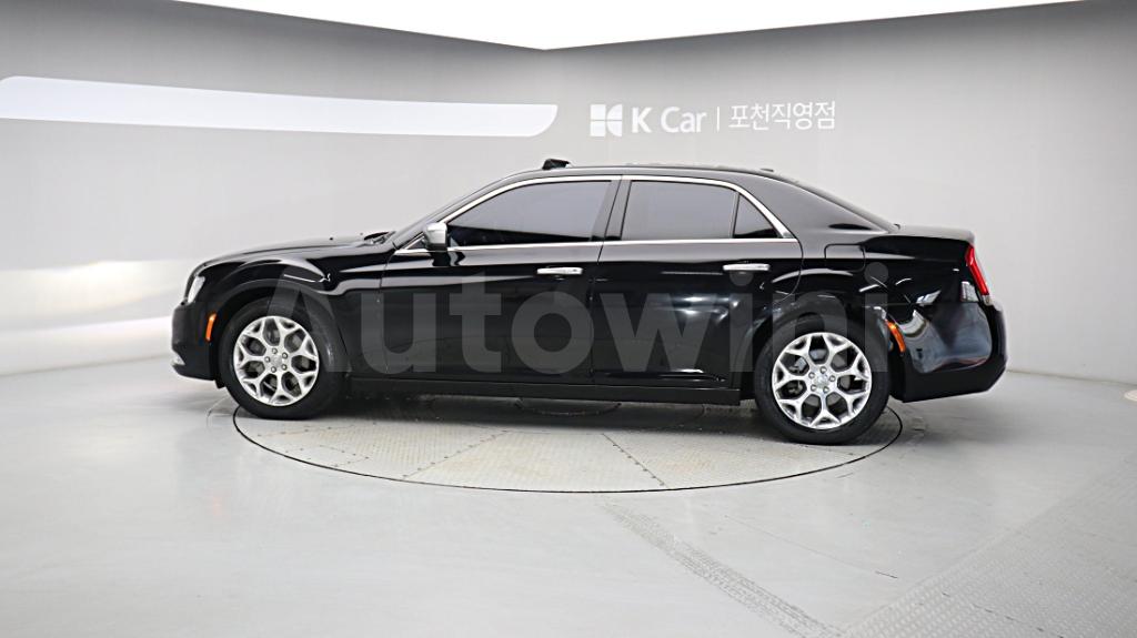 2C3CCASG6GH253158 2016 CHRYSLER  300C 3.6 AWD-4