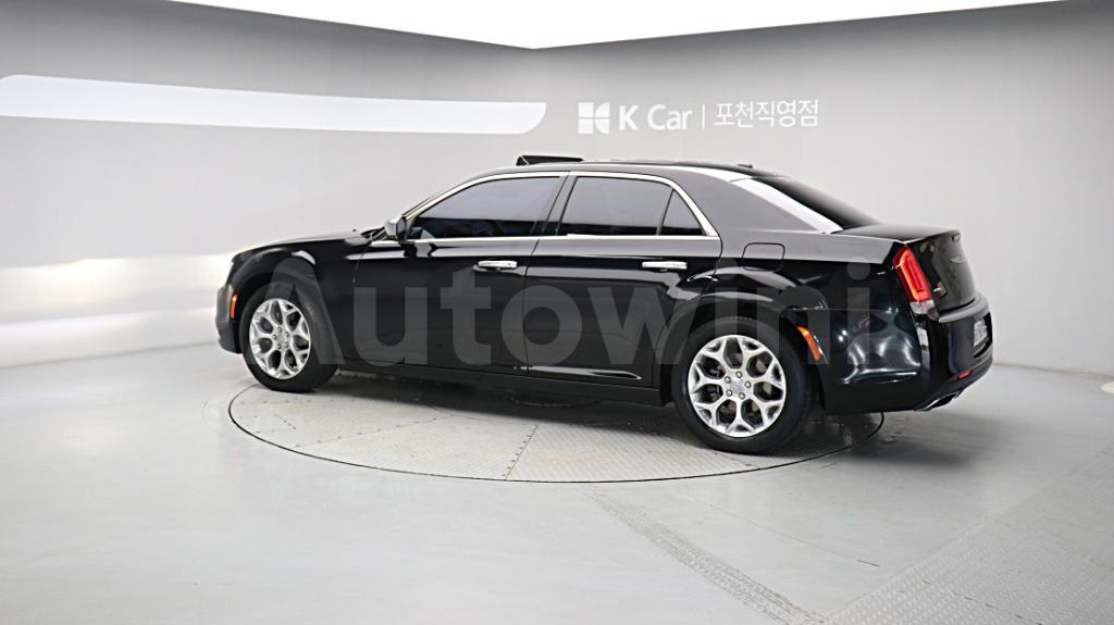 2C3CCASG6GH253158 2016 CHRYSLER  300C 3.6 AWD-5