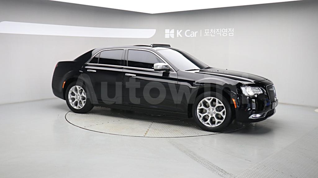 2016 CHRYSLER  300C 3.6 AWD - 11