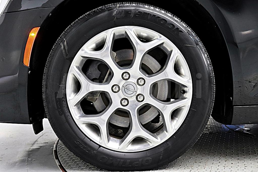 2016 CHRYSLER  300C 3.6 AWD - 30