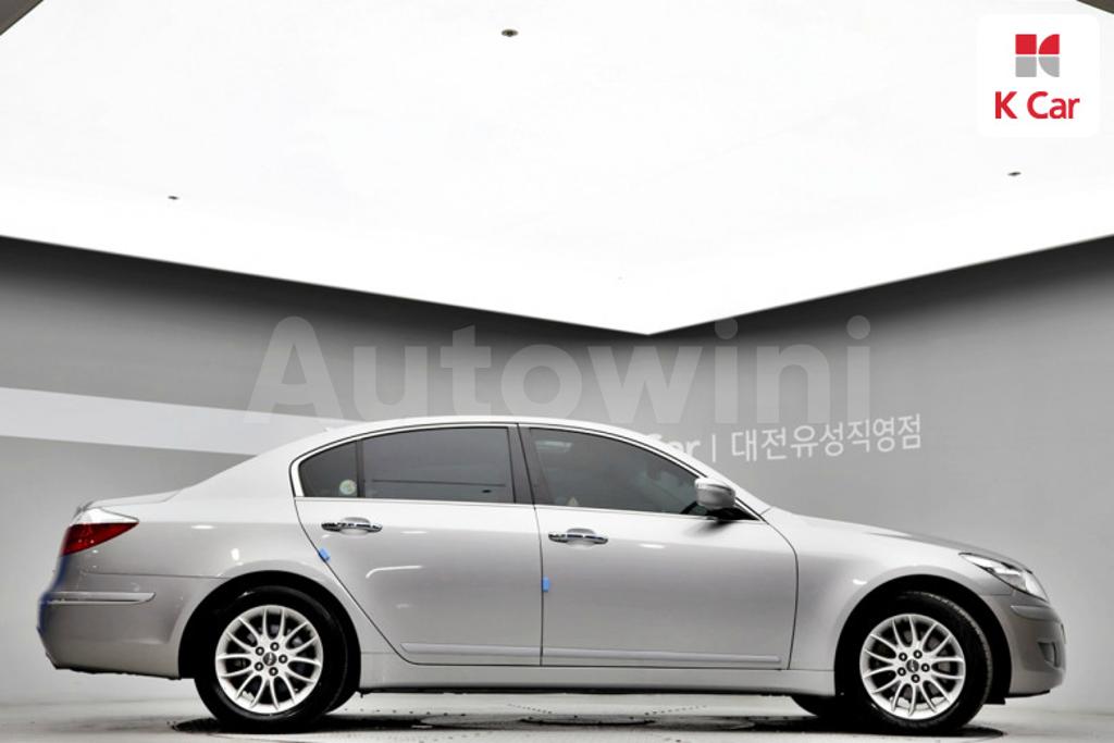 KMHGA41ABBU117906 2011 HYUNDAI GENESIS BH330 GRAND-4